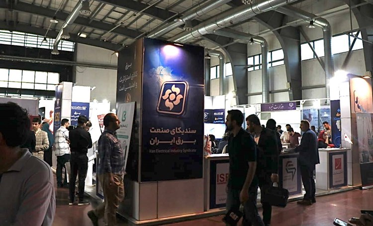 ترافیک بازدیدکنندگان در سومین روز «الکام انرژی»؛ از برگزاری پنل‌های تخصصی تا حضور معاون وزیر نیرو 